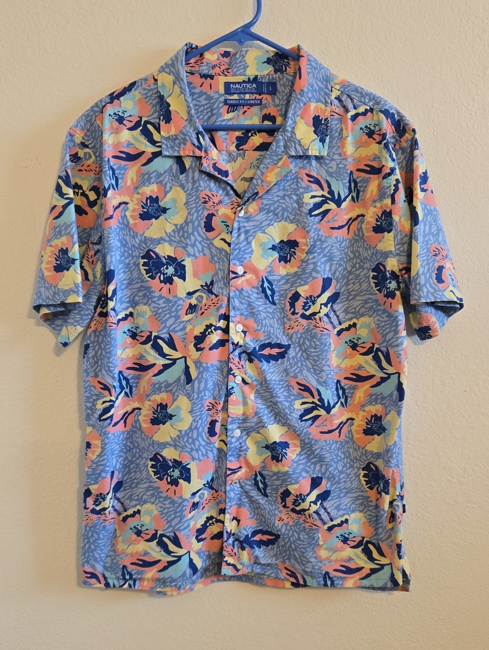 Nautica Blue Sail Light Blue Floral Short-Sleeve Button-Down Shirt - Large